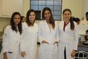 Curso de Biomedicina recebe estudantes para visita técnica