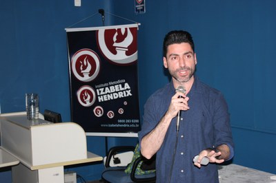 Biologia promove evento em parceira com ONG de proteção ambiental Biologia promove evento em parceira com ONG de proteção ambiental